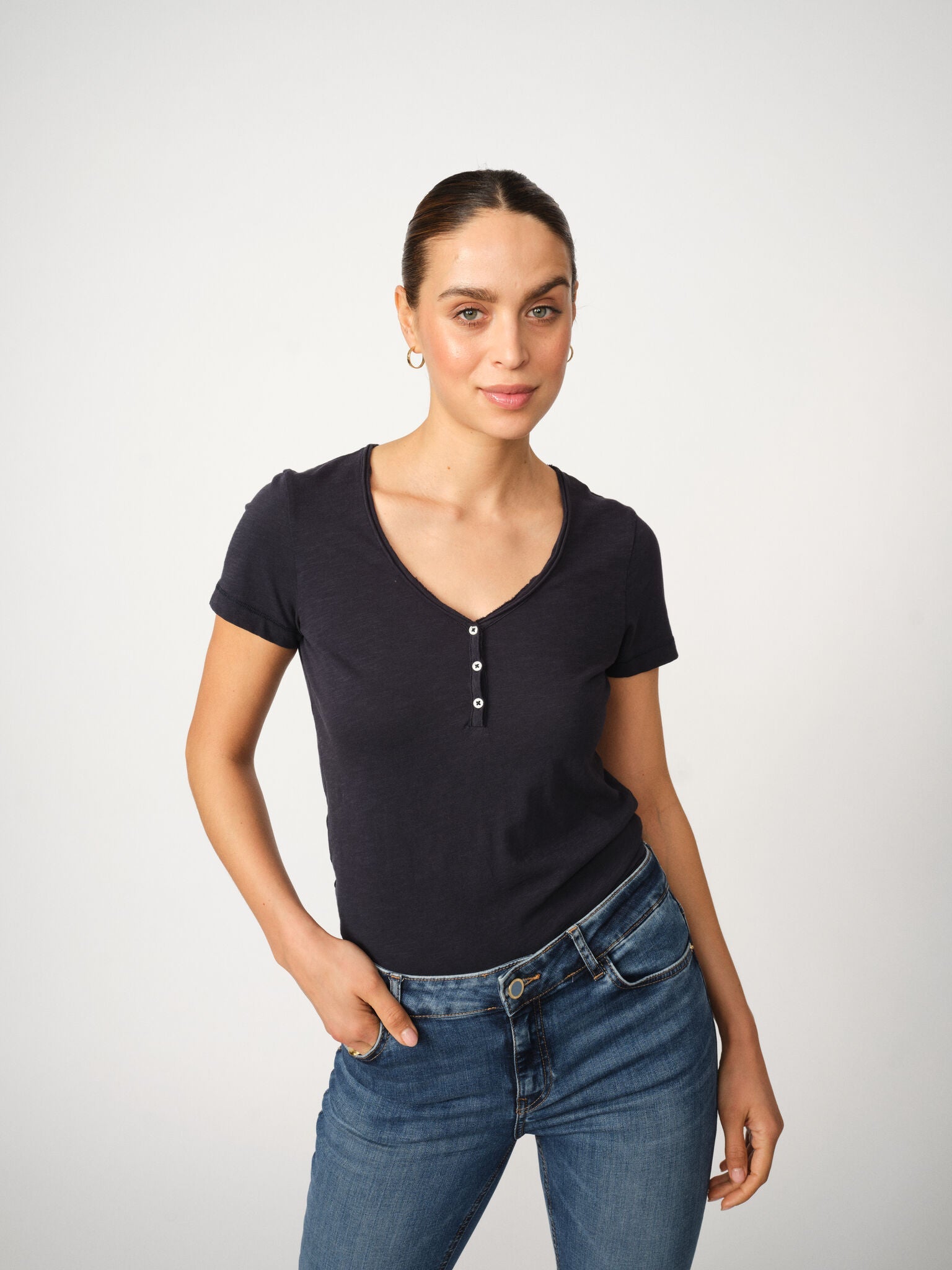 Modelshot / Salute Navy / Detail